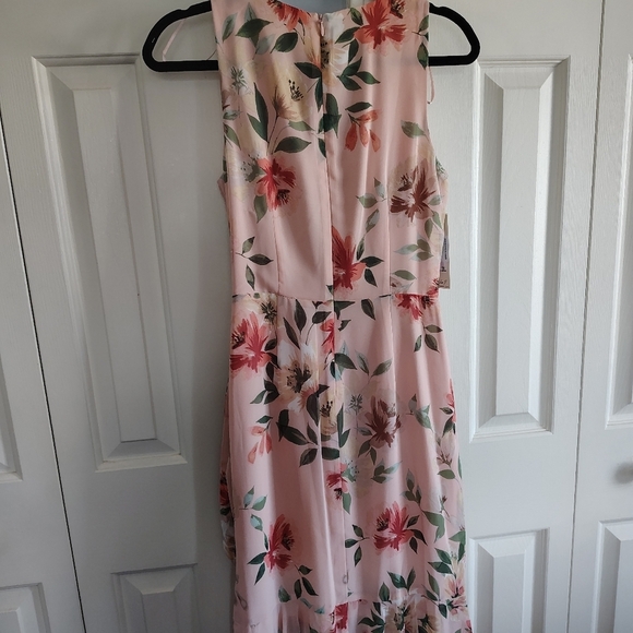 Eliza J Floral Gathered Dress Blush Sz 6 - Picture 11 of 15